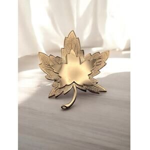 Monet Vintage Gold Maple Leaf Brooch | Classic Vintage Fall Romantic Style